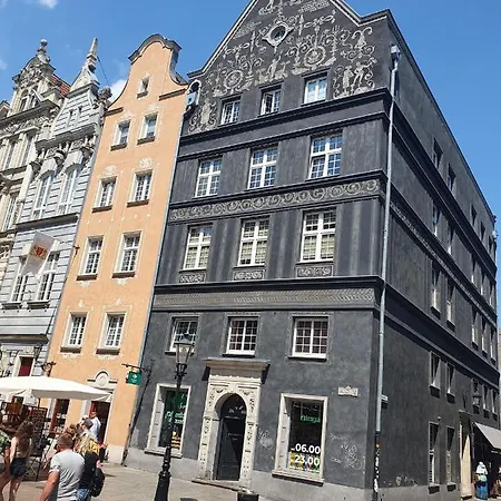 Old Town Dluga *